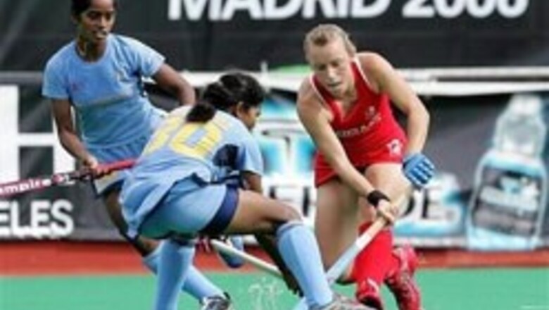 Indian hockey teams stable in rankings