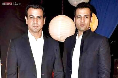 Rohit Roy keen on working with brother Ronit?
