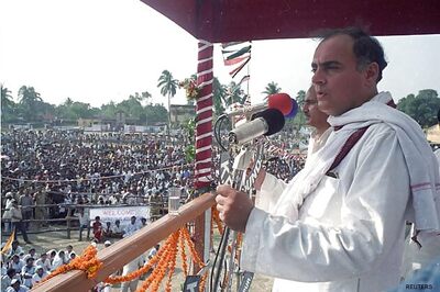 WikiLeaks haunts Congress, Opposition seeks answers