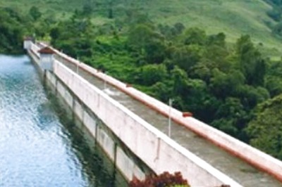 Kerala to Move SC as Tamil Nadu Again Opens Shutters of Mullaperiyar Dam at Night. What's the Dispute?