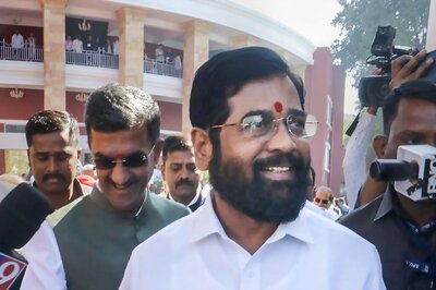 Shiv Sena Crisis: Shinde Scores Over Thackeray; Governor Erred in Asking for Floor Test, Says SC | Highlights