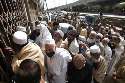 Pakistan Registers 386 New Coronavirus Cases as Death Toll Rises to 86