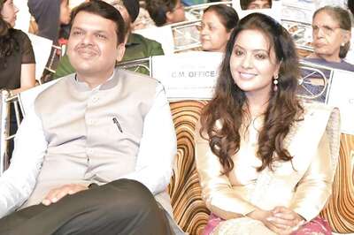 'Mee Parat Yein': In Farewell Message, Devendra Fadnavis' Wife Says She Will Come Back