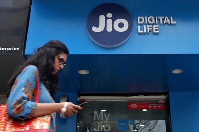 TPG, L Catterton Invest Over Rs 6,400 Crore in Reliance Jio as Total Fundraising Races Past Rs 1 Lakh Crore