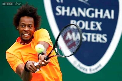 213th-ranked Pospisil stuns Monfils in Vienna