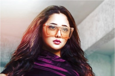 Rashami Desai's Graceful Response to Abusive Troll is an Apt Lesson for Haters