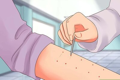 How to Do a Bleach Wash on Your Hair