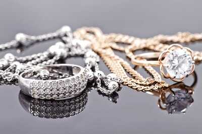 Gold Price Today, April 29: Gold Prices See Steady Decline, Silver On The Rise