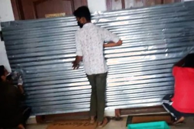 Family Inside, Bengaluru Civic Body Seals Covid-19 Patient's Home With Tin Sheets, Then Says Sorry