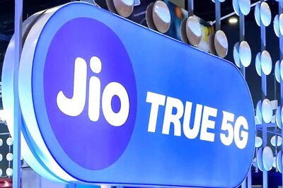 Jio Announces Special 8-Year Anniversary Offer On Prepaid Plans: All Details