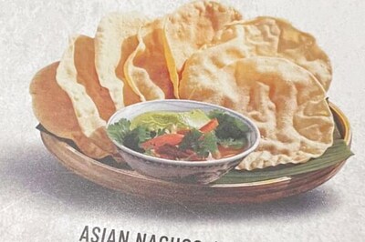 Malaysian Restaurant Sells Papad as 'Asian Nachos' for Rs 500, Desis Call it a 'Crime'