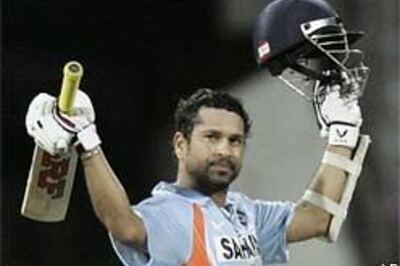 Kings XI get the better of Mumbai, win by one run
