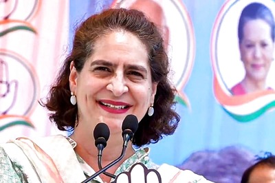 Priyanka Gandhi Likely to Make Electoral Debut from Wayanad on November 13 as EC Announces Bypoll Dates