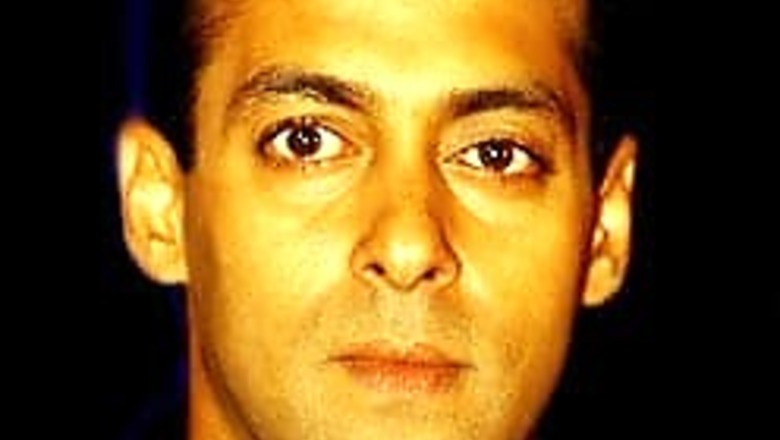 Bodyguard drives Salman into trouble