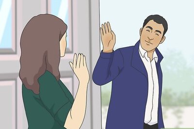 Stay-at-Home Girlfriends: Who They Are & How to Become One