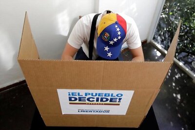 Venezuela Opposition Holds Unofficial Plebiscite to Defy Maduro