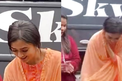 Tejasswi Prakash Gets Cutest Pre-Birthday Surprise From Fans On Naagin 6 Sets; Watch