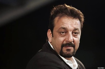 Cong distances itself from Digvijaya's remarks on Dutt