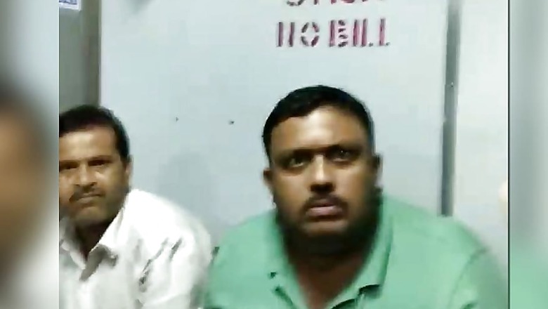Woman Abused in Kolkata Local for 'Dressing Inappropriately and Straying Out of Her Limits'