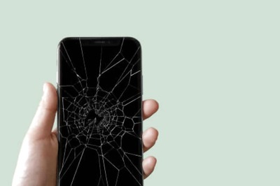 Bengaluru Man Discovers Lost iPhone on Road, Reddit Helps Find Owner After Post Goes Viral