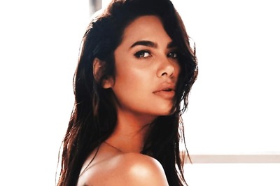 Many Industry People Made Me Feel Bad About My Looks and Colour, Says Esha Gupta