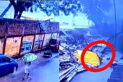 UP: Man Escapes As Boundary Wall Collapses On Him After Heavy Rains In Prayagraj | WATCH
