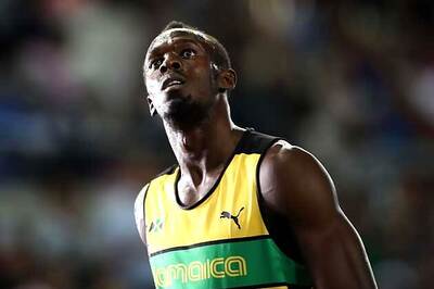 All focus on Bolt's hamstring