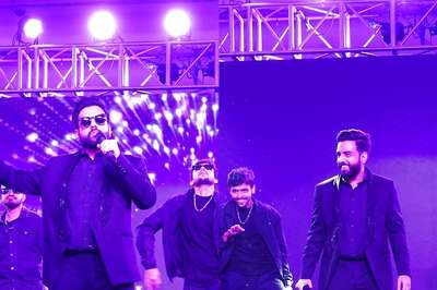 News18 Showsha Reel Awards: Yashraj Mukhate Enthralls With Feet Tapping Tracks Tuada Kutta, Pawri Hori Hai