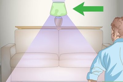 How to Decorate a Sofa Table Behind a Couch