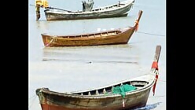 34 die as boat capsizes in Ganga