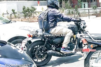 2021 Royal Enfield Hunter Spied Testing in India, Shows Scrambler-Like Design