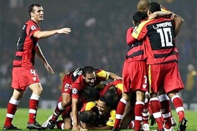 Sevilla rout Rangers in Champions League