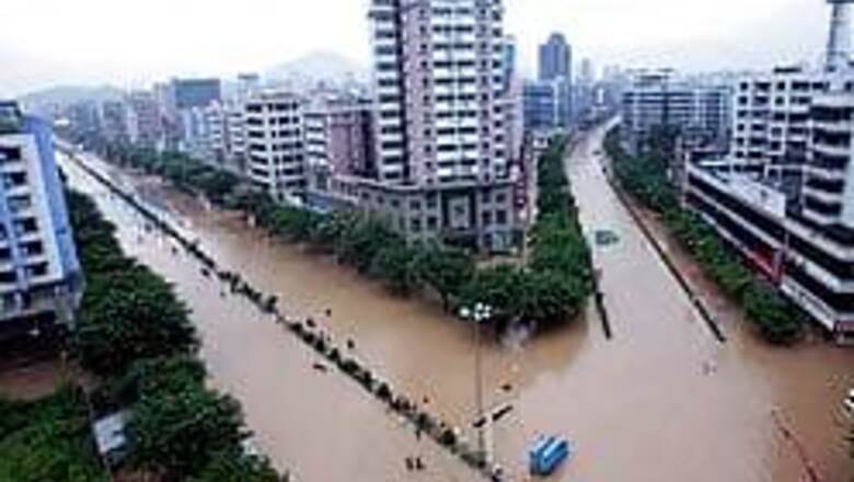 Floods ravage China, 164 killed