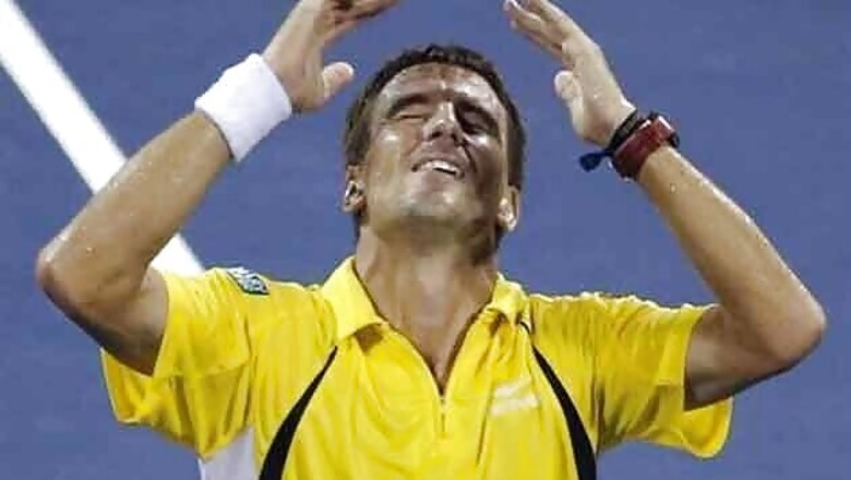 Robredo sensed an upset against doubtful Federer
