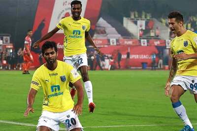 ISL 2015: Kerala Blasters take on Chennaiyin FC post Taylor's axing