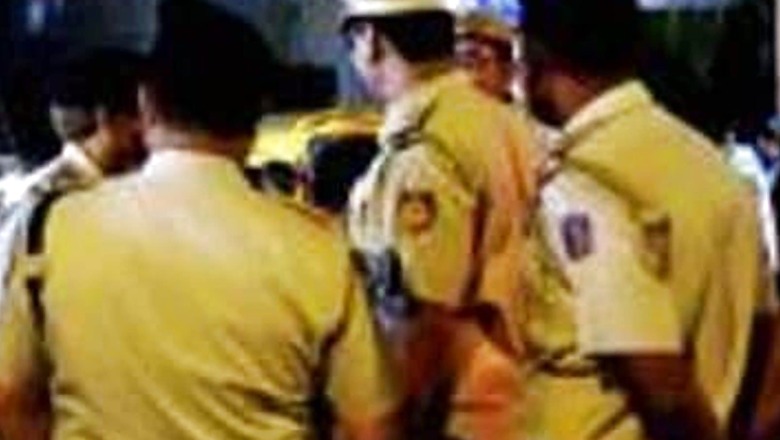 More Than Dozen People Injured in Stone Pelting Over Fare Price Shop Allotment in Muzaffarnagar