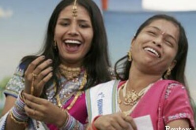 Blind models light up the ramp