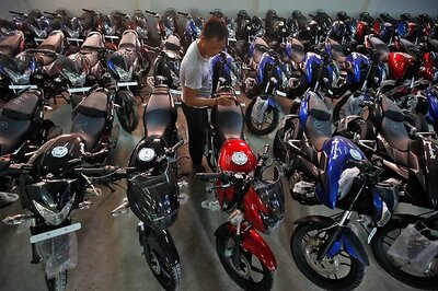 Two Wheeler Sales Up 9 Percent, Passenger Vehicles Grow 11 Percent in September