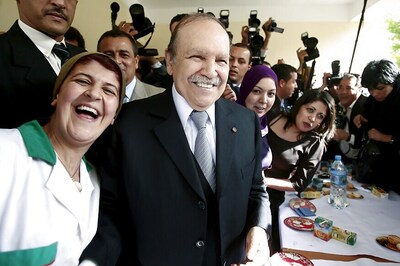 Algeria Declares 8 Days of National Mourning for Fidel Castro's Death