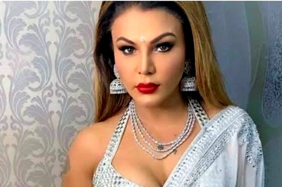 'Monkeys Stole His Clothes': Rakhi Sawant on Ranveer Singh’s Nude Photoshoot
