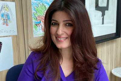 Twinkle Khanna Says No One In Her Masters Class Recognised Her: 'I Had To Stand Up, Introduce Myself'