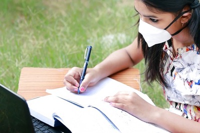 Maharashtra Schools May Shut Again if Omicron Cases Continue to Rise: Gaikwad