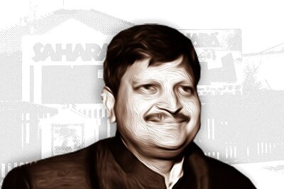 South Africa Widens Hunt for Zuma Allies Guptas to India, China