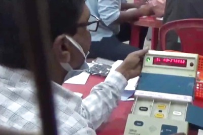 Electoral Reforms Bill: How Linking Aadhaar Number with Voter ID Card Will Solve Major Problems