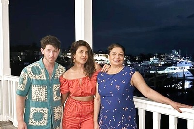 Priyanka Chopra's Mom Had An 'Apprehension' When She Decided To Marry Nick: 'I Just Kept Feeling...'