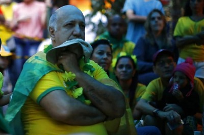 Football Fans Run the Risk of Heart Attack With 'Dangerous' Levels of Stress: Study