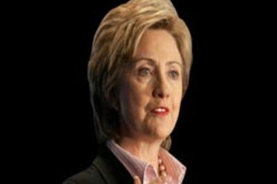 Hillary pulls ahead of Obama: Poll