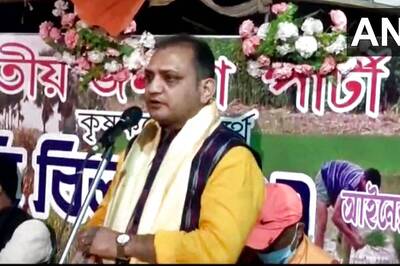 'Will Make Bengal Police Lick Boots': BJP Leader Raju Banerjee's Warning Ahead of 2021 Polls