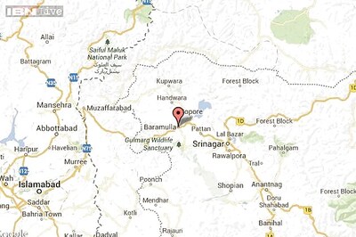 India, Pakistan spar over Kashmir at Bandung