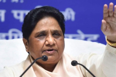 BSP to Fight Lok Sabha Polls, Assembly Elections Alone; Mayawati Rules Out Alliances